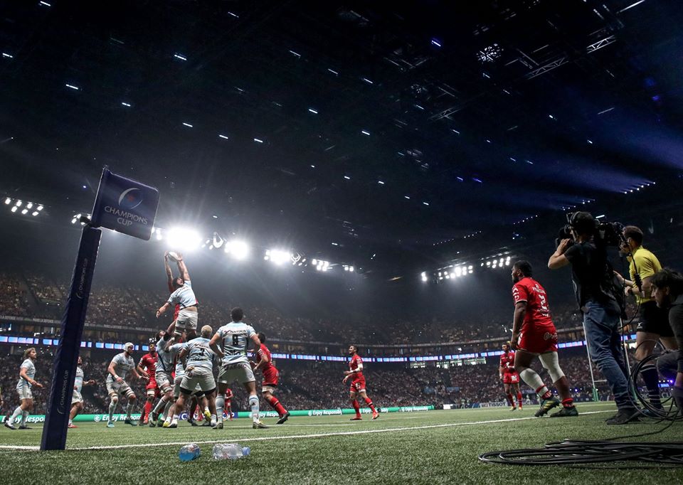 Une mêlée lors du match Stade Toulousain-Racing Métro 92