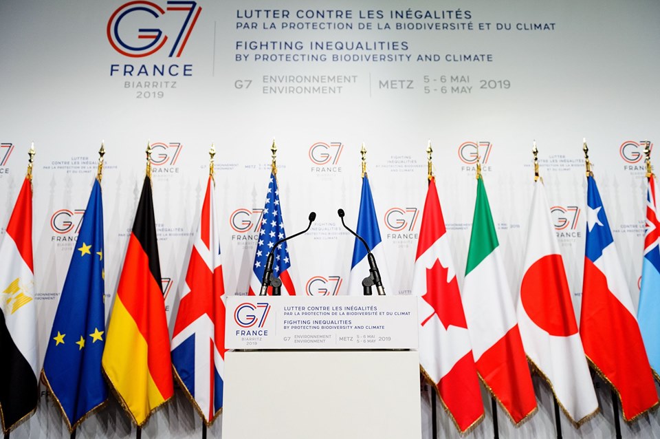 Drapaux des pays composants le G7